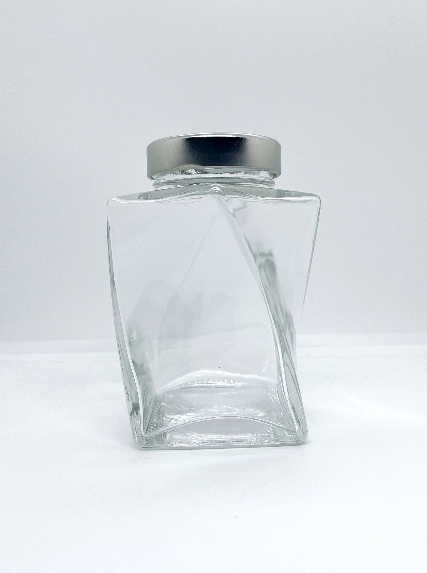 400mL. The Twist Glass Jar and Deep Lid (Net Fill Capacity: 350mL.+/-)