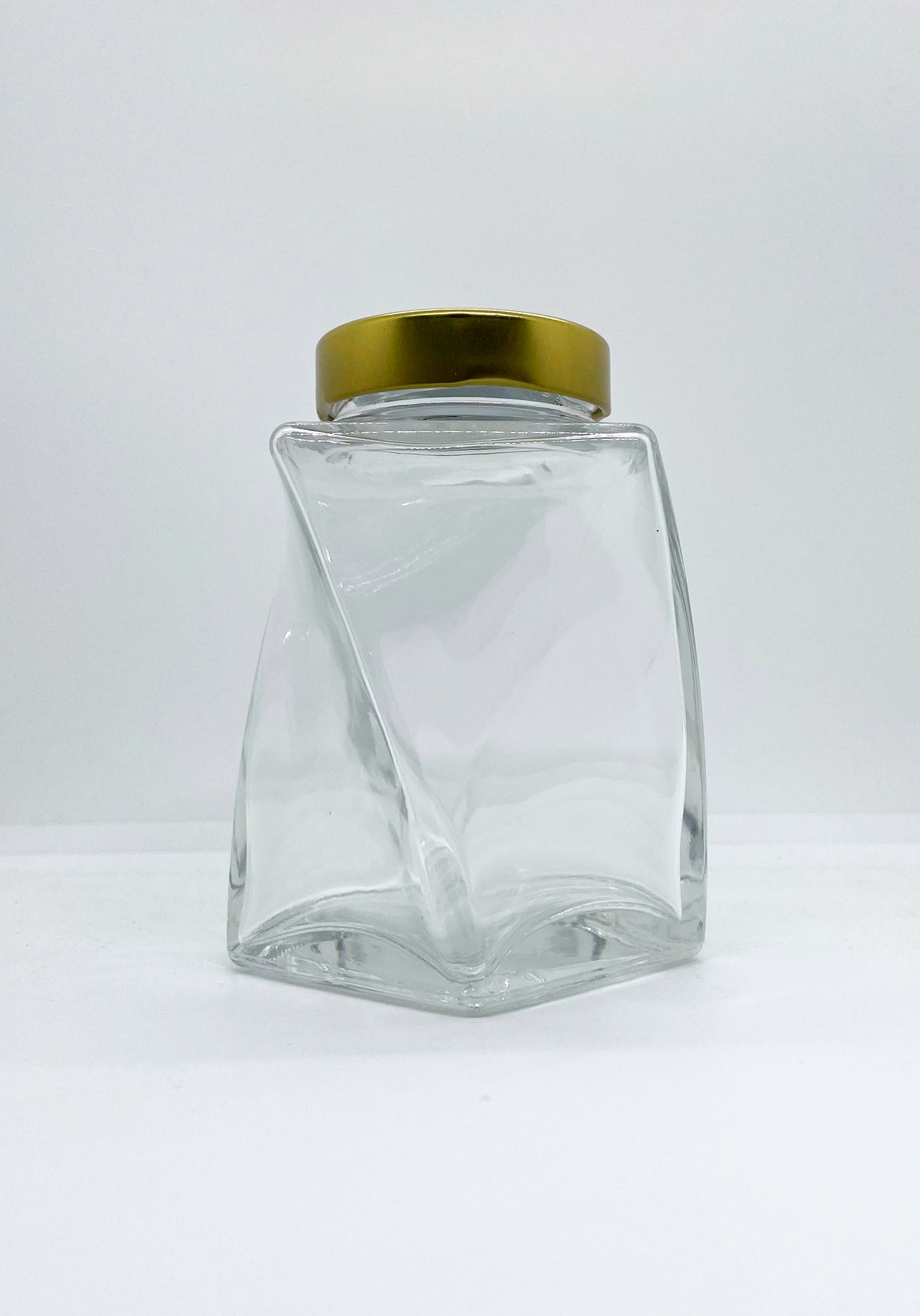 400mL. The Twist Glass Jar and Deep Lid (Net Fill Capacity: 350mL.+/-)