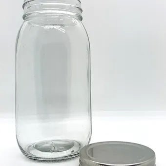 740mL. Mason glass jar (round) and Lid (Net Fill Capacity: 670mL.+/-)