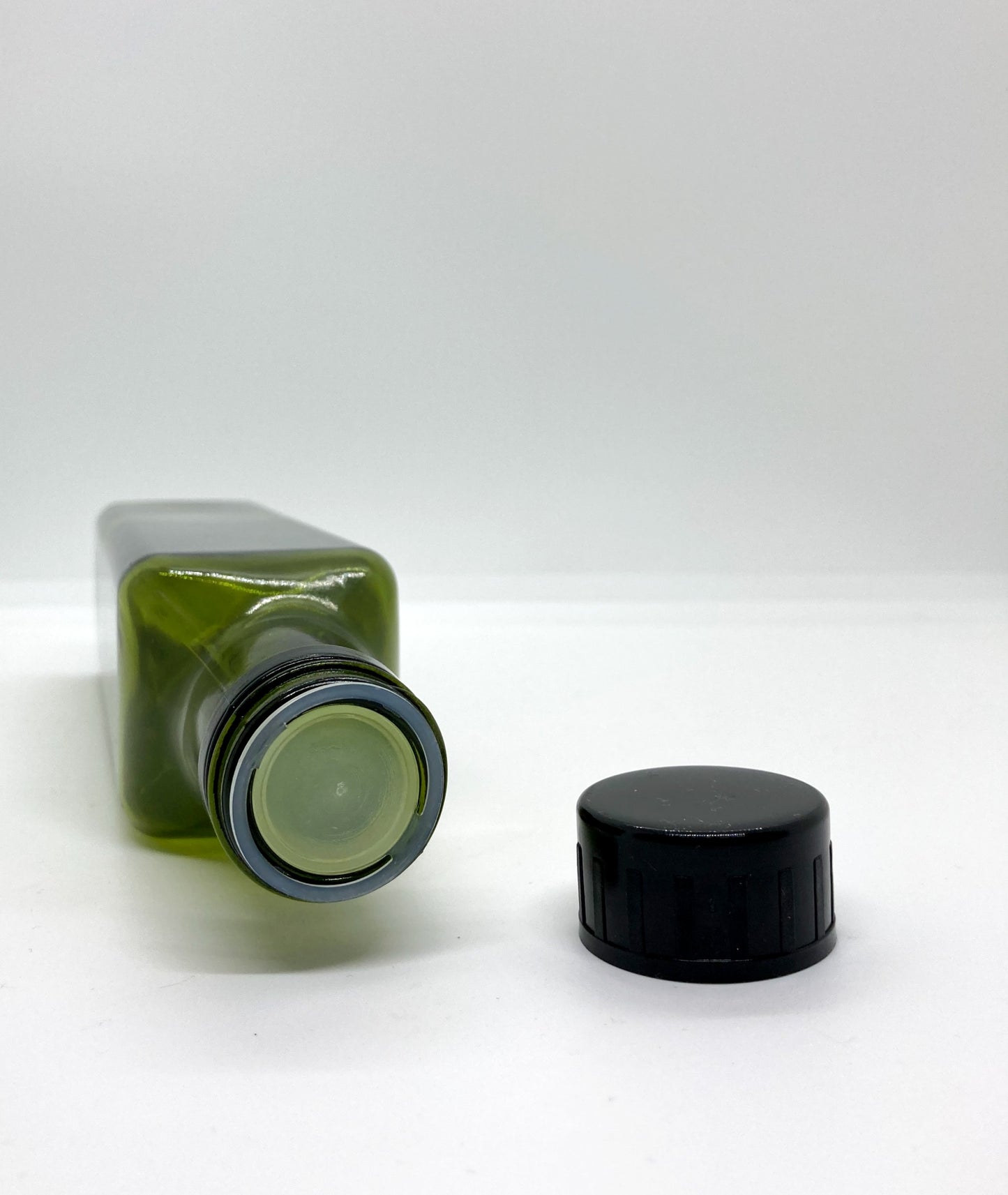 250mL. Square Glass Bottle and Cap