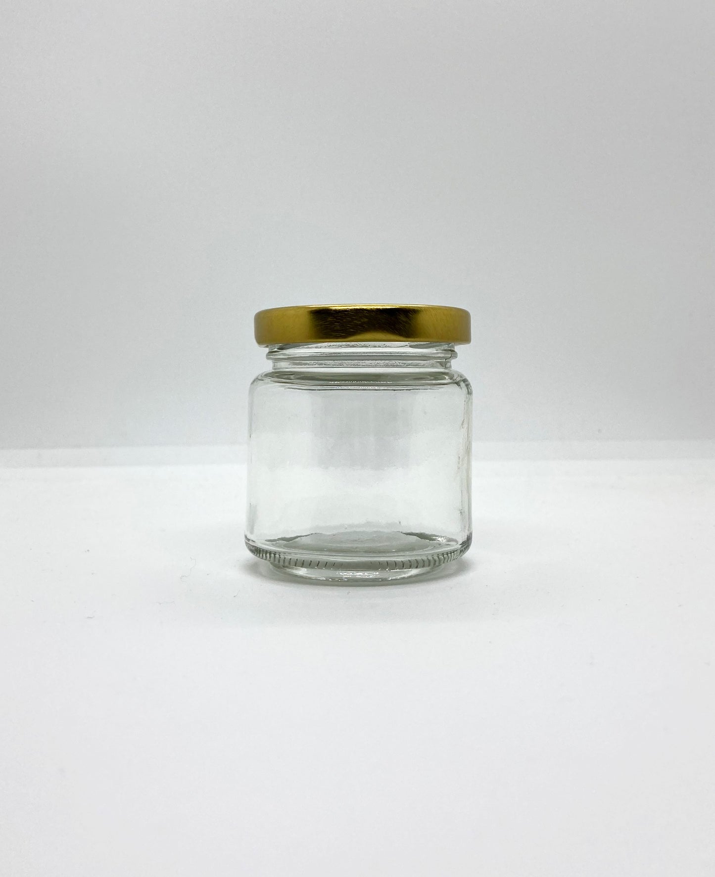 100mL. Clear Round Straight Cut Glass Jar and Lid (Net Fill Capacity: 70mL.+/-)