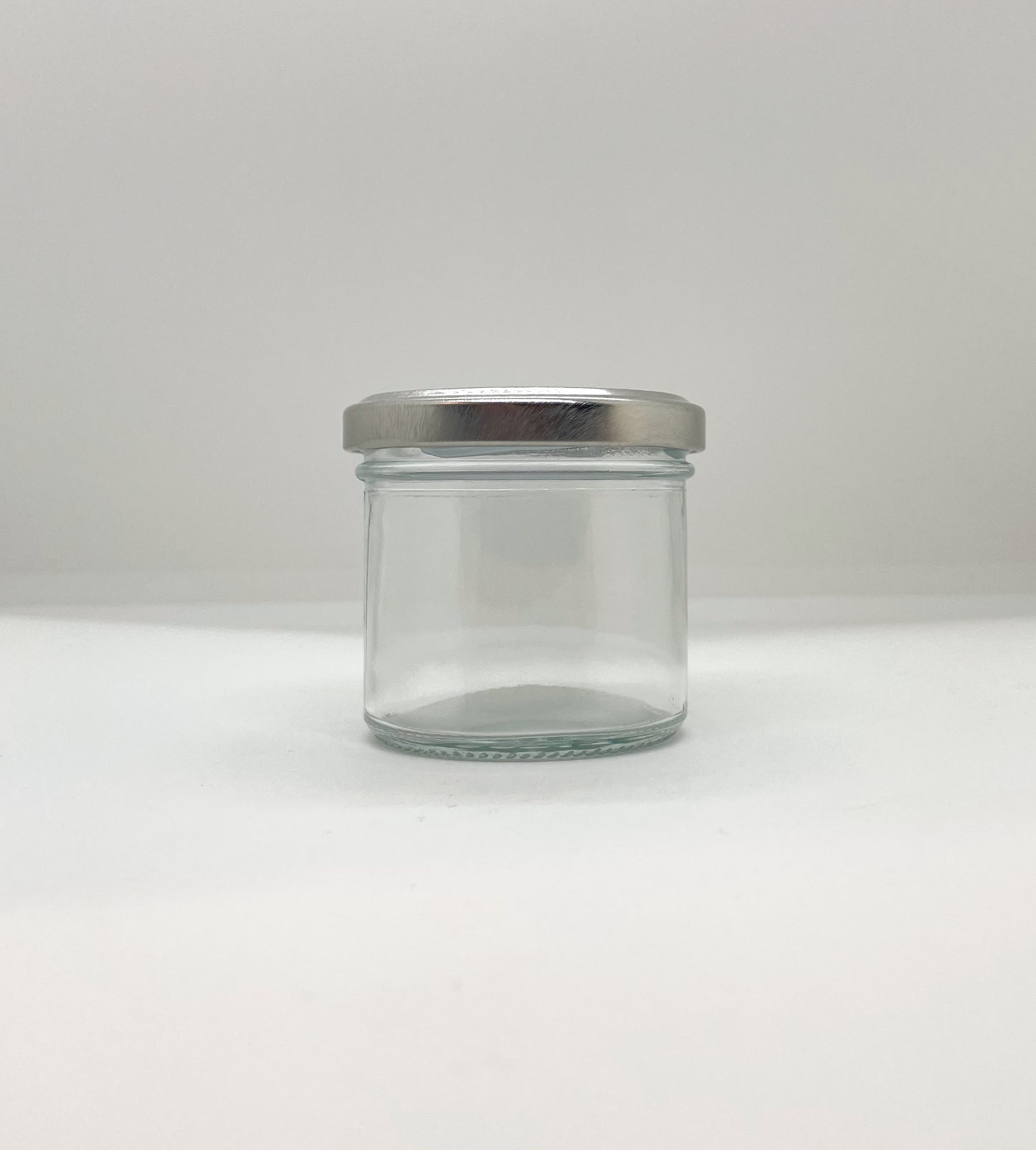 110mL. Clear Round Straight Cut Glass Jar/Thin lid (Net Fill Capacity: 85mL.+/-)