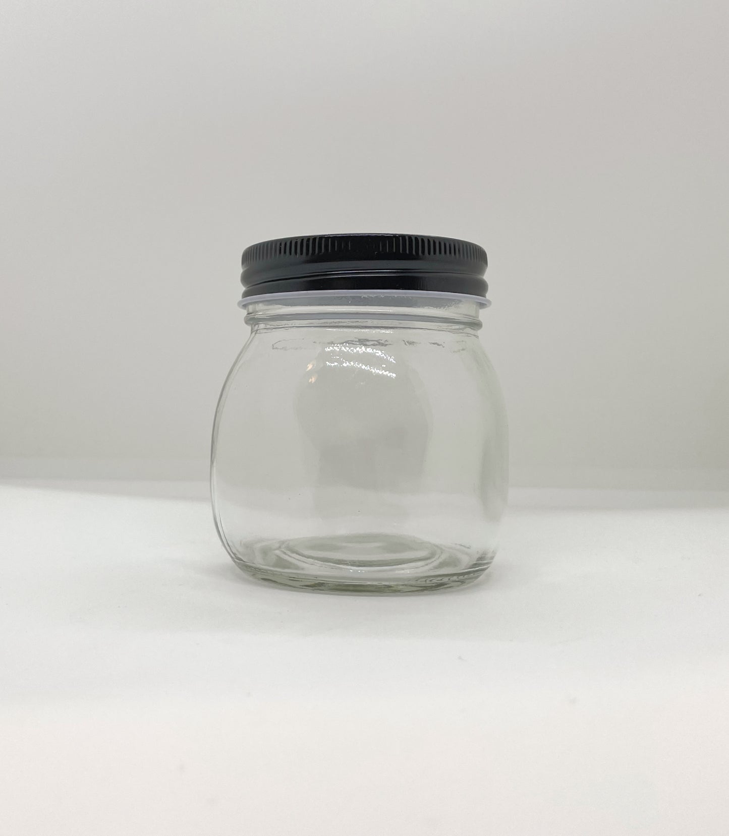 320mL. Mason glass jar (square) and Lid (Net Fill Capacity: 260mL.+/-)