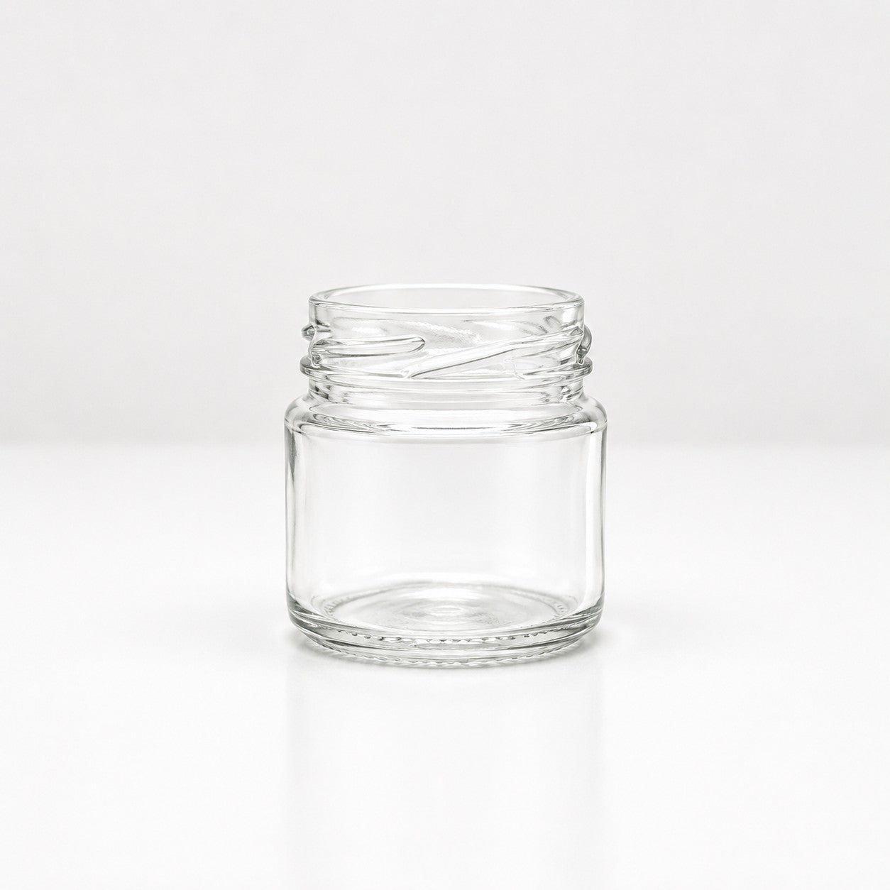 45mL. Clear Round Straight Cut Glass Jar and Lid (Net Fill Capacity: 40mL.+/-)