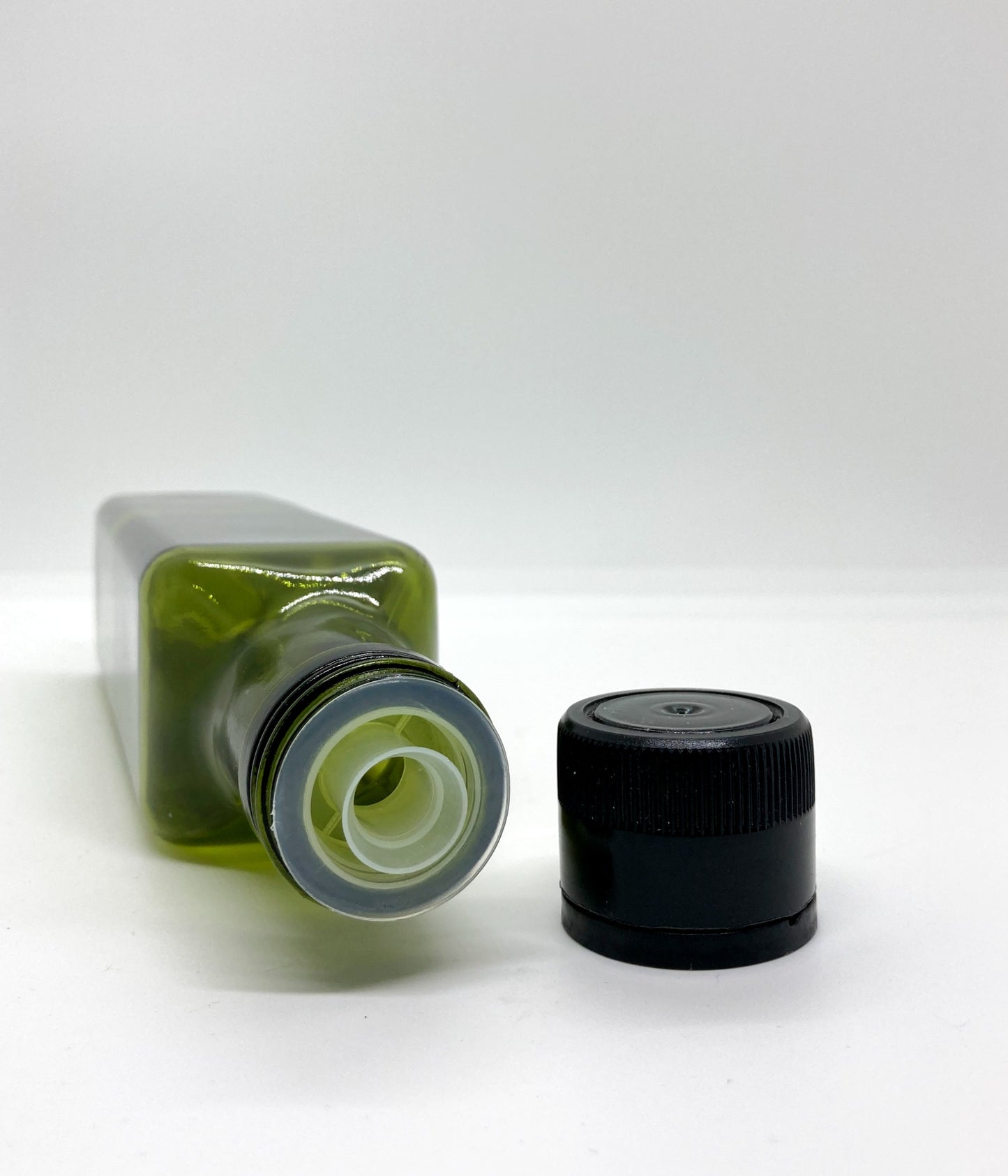 250mL. Square Glass Bottle and Cap